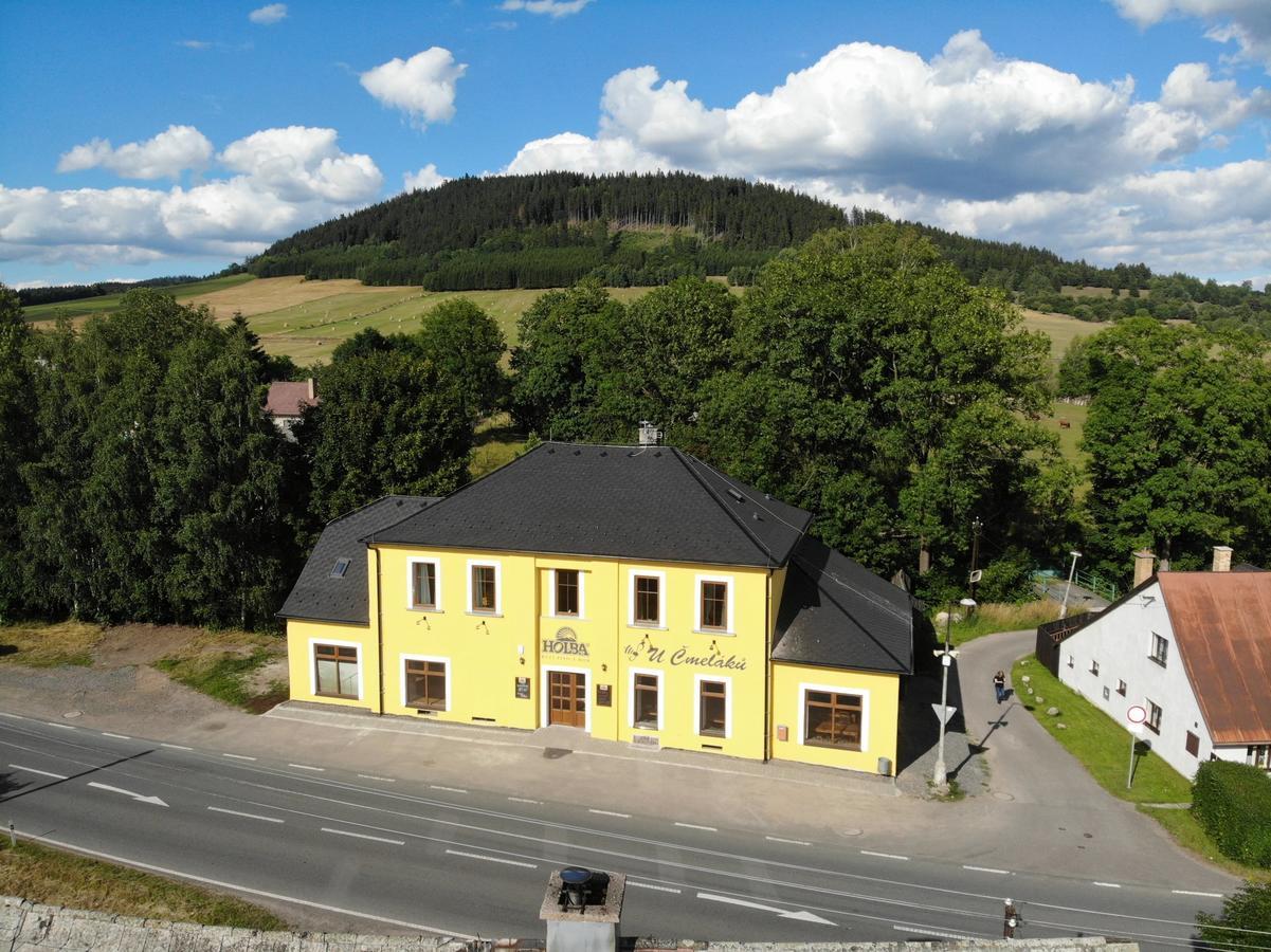 U Čmeláků Hotel Červená Voda Exterior foto